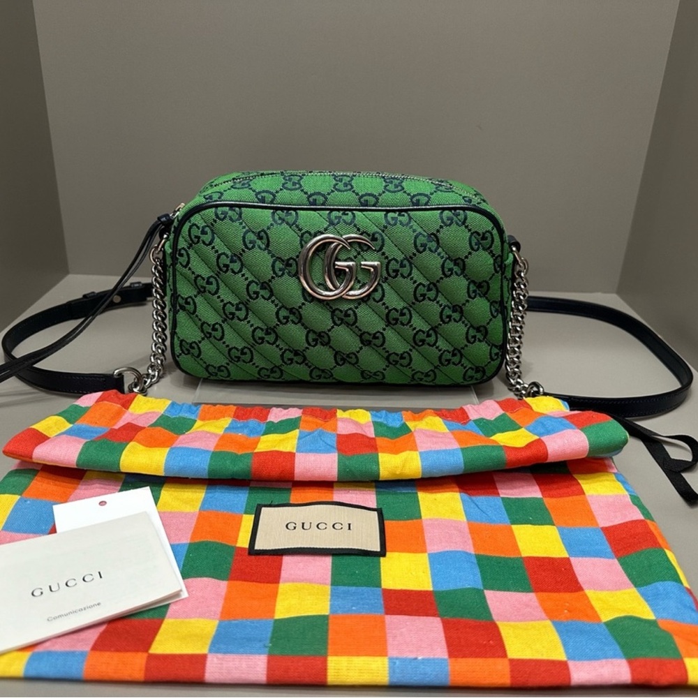 GUCCI 💚 Excellent Condition Canvas GG Marmont Crossbody In Green And Navy